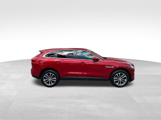 Used 2019 Jaguar F-PACE Premium image 6