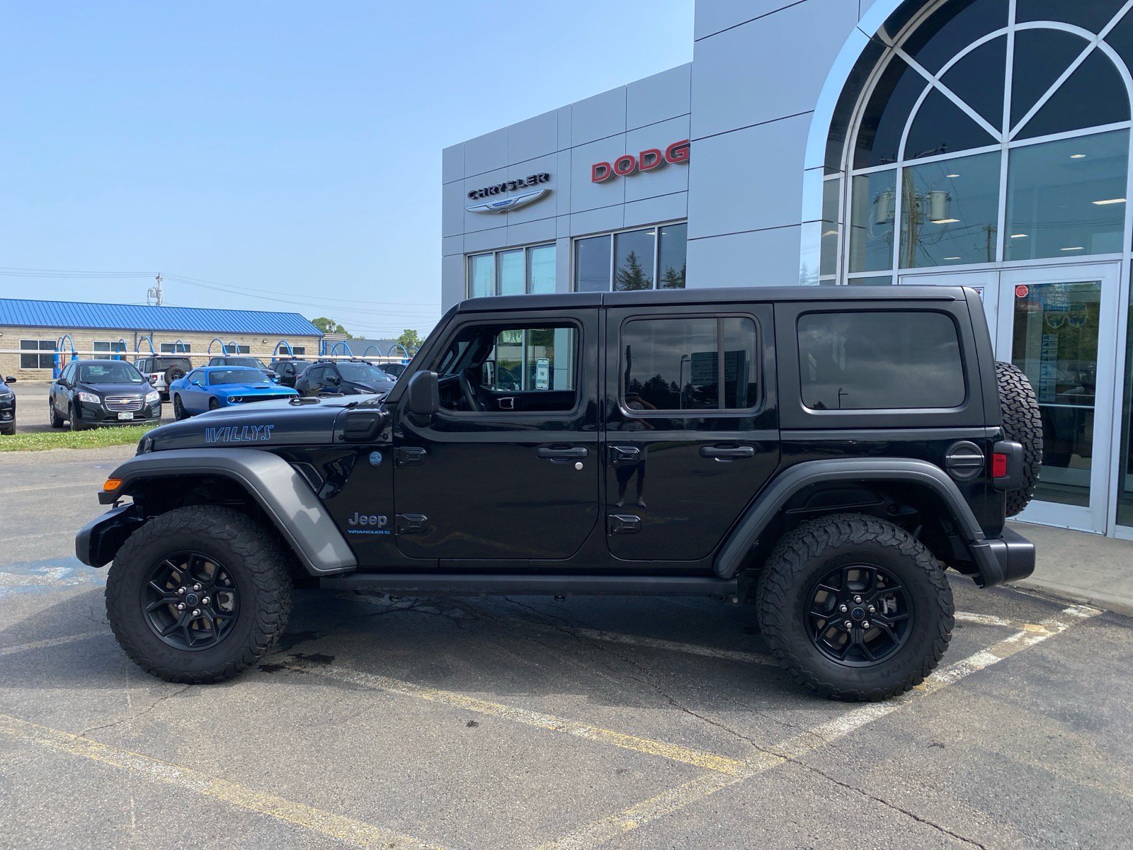 Used 2025 Jeep Wrangler Unlimited Sport S 4xe AWD/4WD image 2