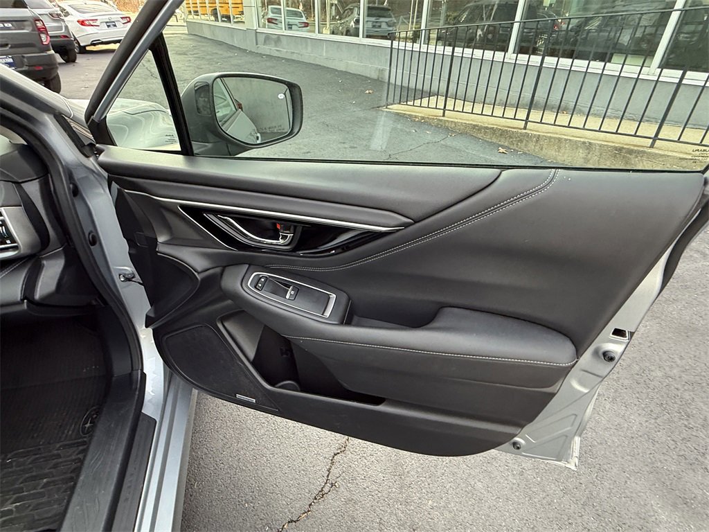 Used 2020 Subaru Legacy Limited image 27