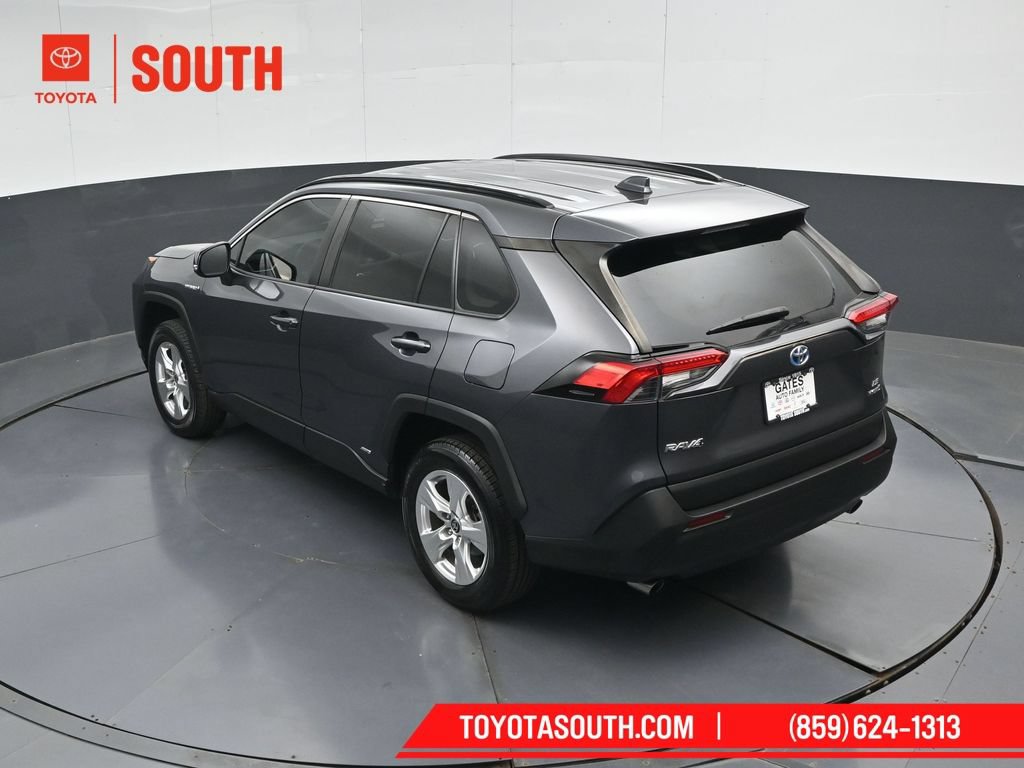 Used 2021 Toyota RAV4 LE AWD/4WD image 49