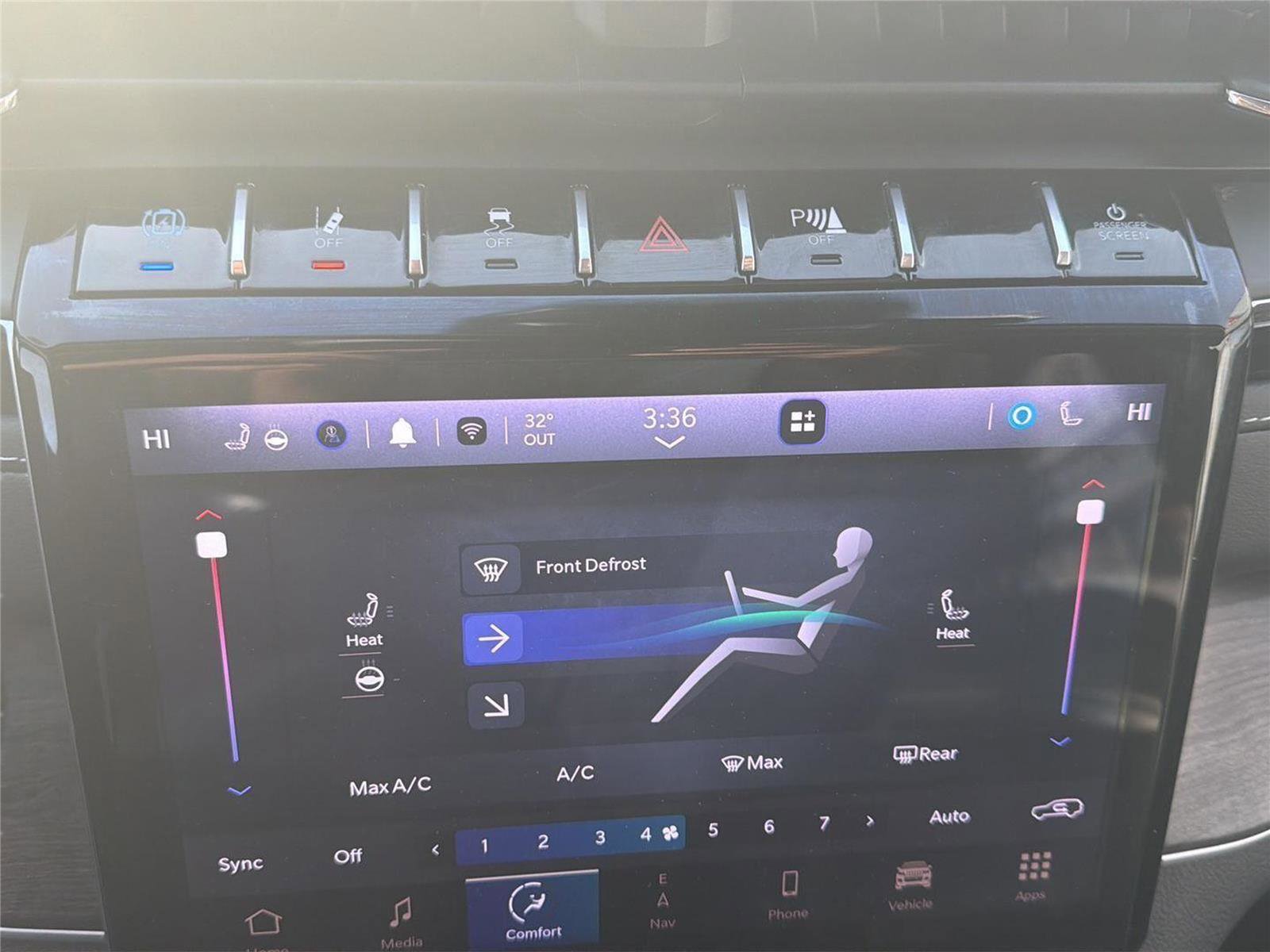 Used 2024 Jeep Grand Cherokee Limited 4xe image 25