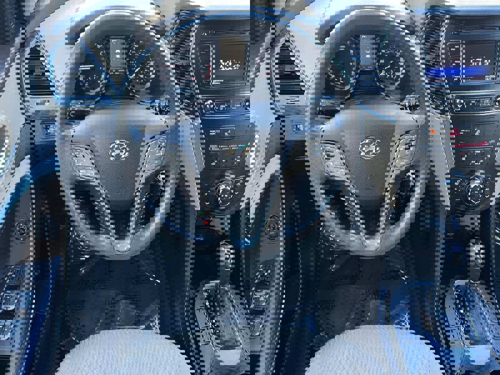 Used 2017 Hyundai Santa Fe Sport image 15