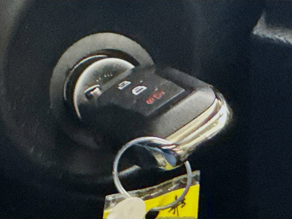 Used 2021 Ford Ranger XL w/ Equipment Group 101A High image 18