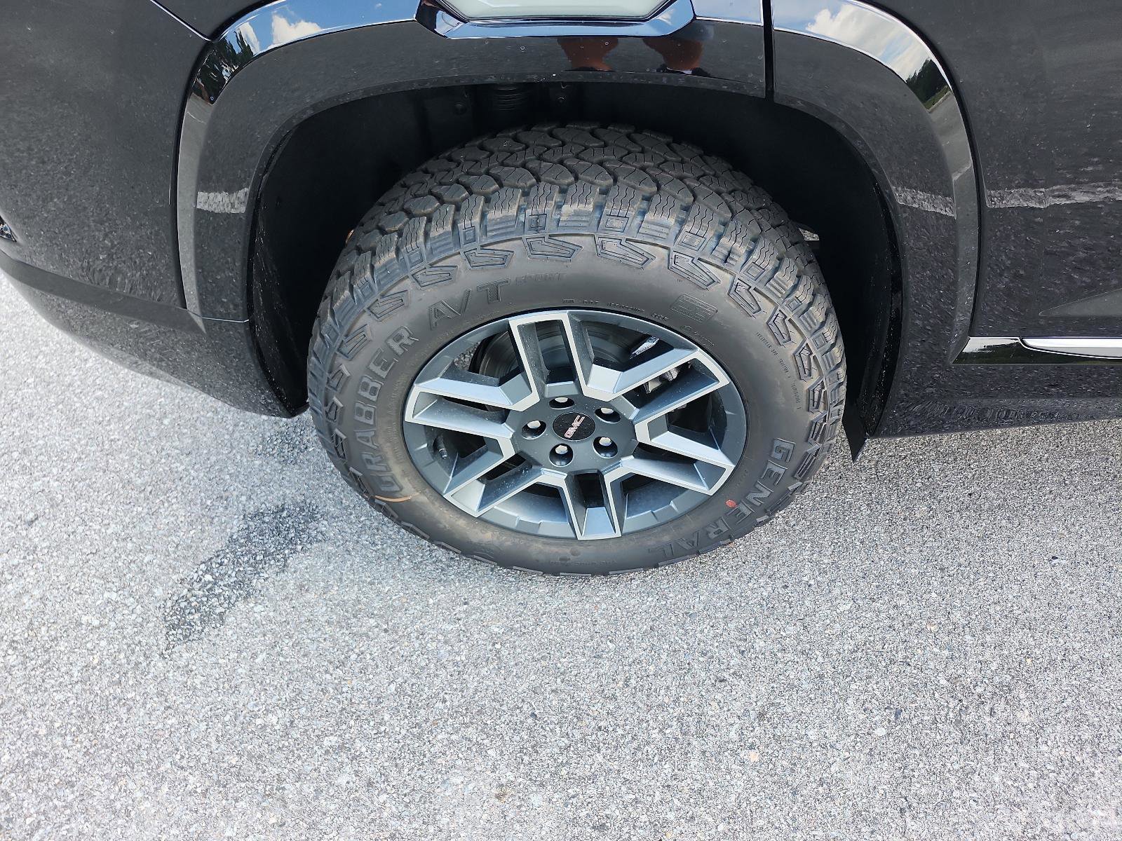 New 2026 GMC Terrain AT4 w/ Convenience Package III image 5