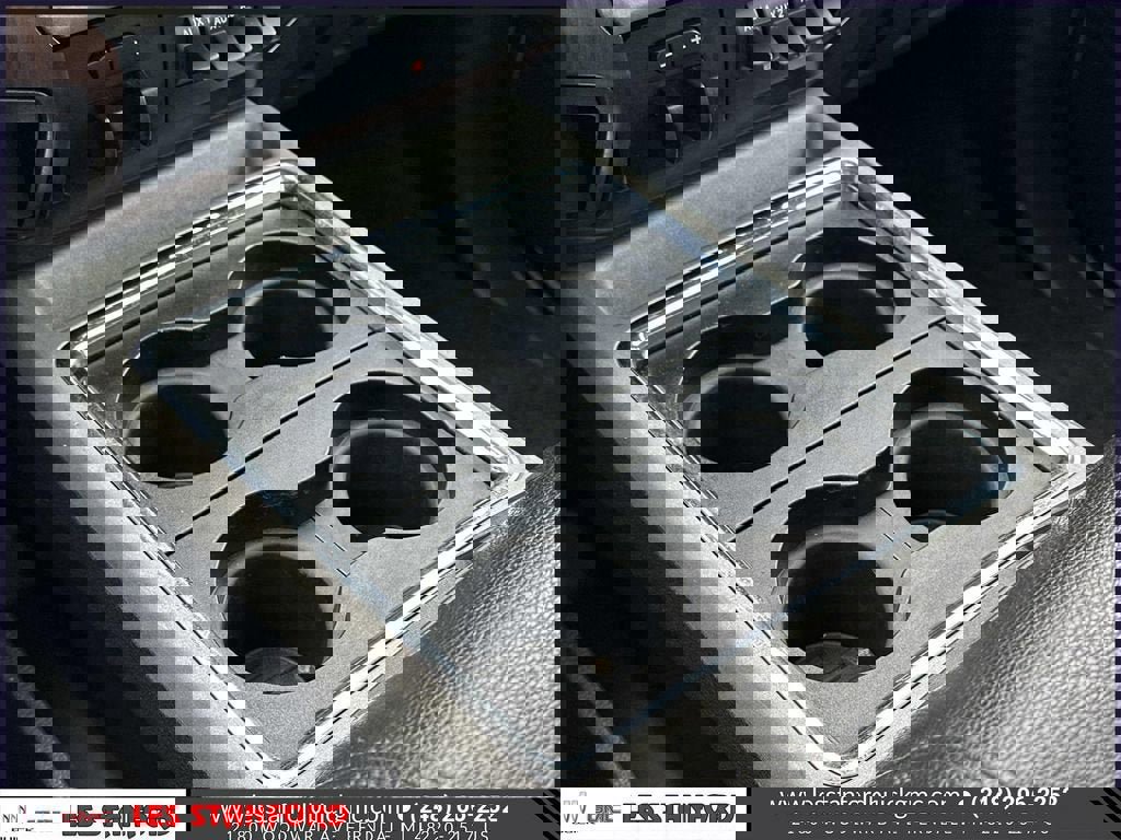 Used 2014 Ford F350 Lariat w/ Lariat Ultimate Package image 31