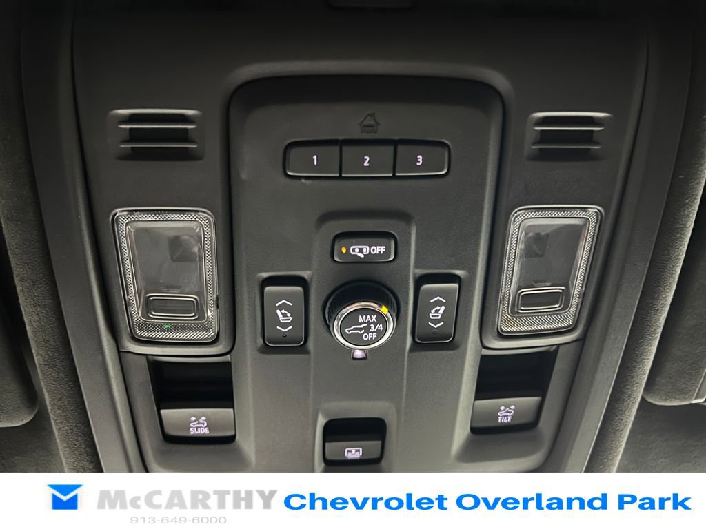 Used 2021 Cadillac Escalade ESV Sport Platinum w/ LPO, ONYX Package image 24