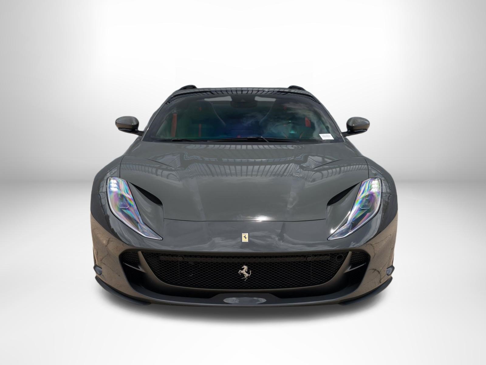 Used 2021 Ferrari 812 GTS RWD image 6