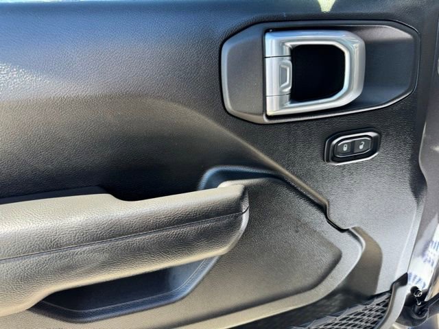 Certified 2025 Jeep Wrangler Sport image 13