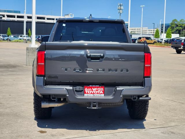 Certified 2025 Toyota Tacoma 4x4 Double Cab image 6