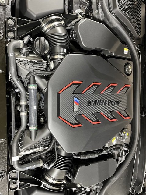New 2026 BMW M5 w/ Executive Package image 25