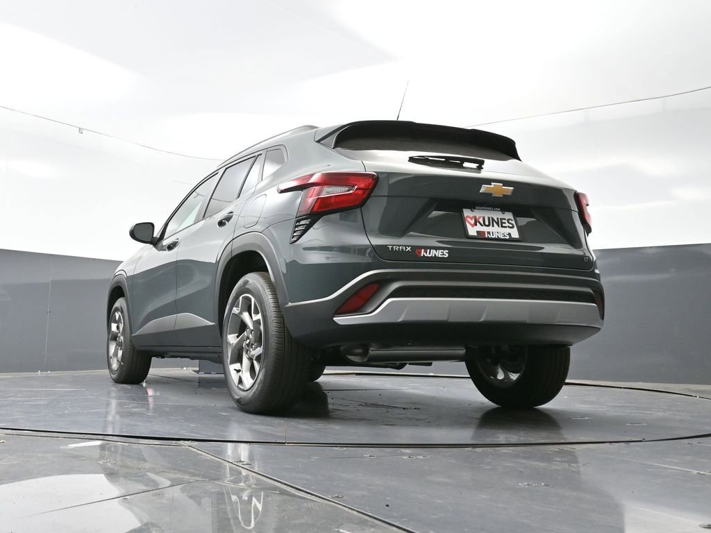 New 2025 Chevrolet Trax LT w/ Driver Confidence Package image 47