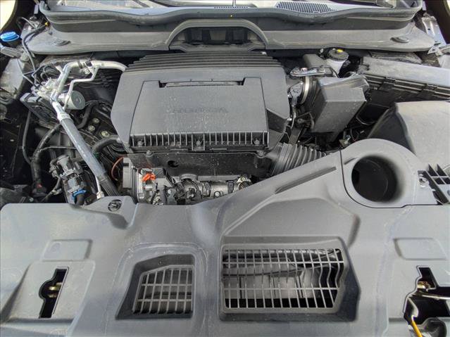 Used 2025 Honda Pilot TrailSport image 17