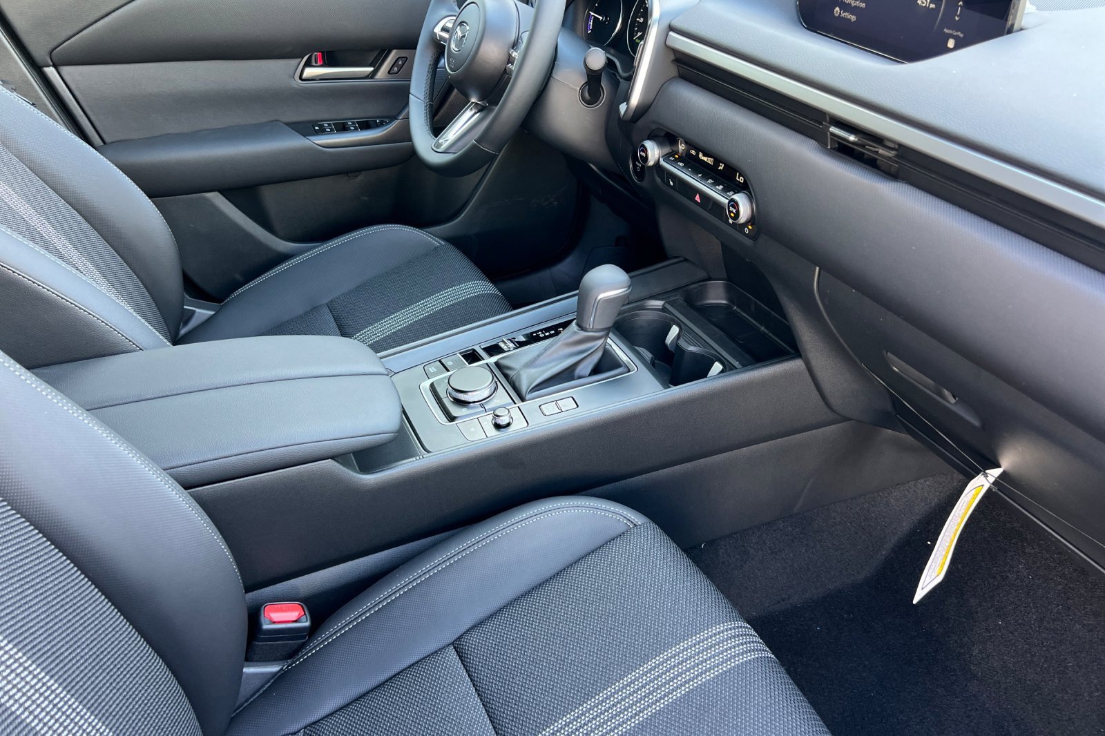 New 2025 MAZDA CX-50 2.5 Hybrid w/ Preferred Pkg image 18