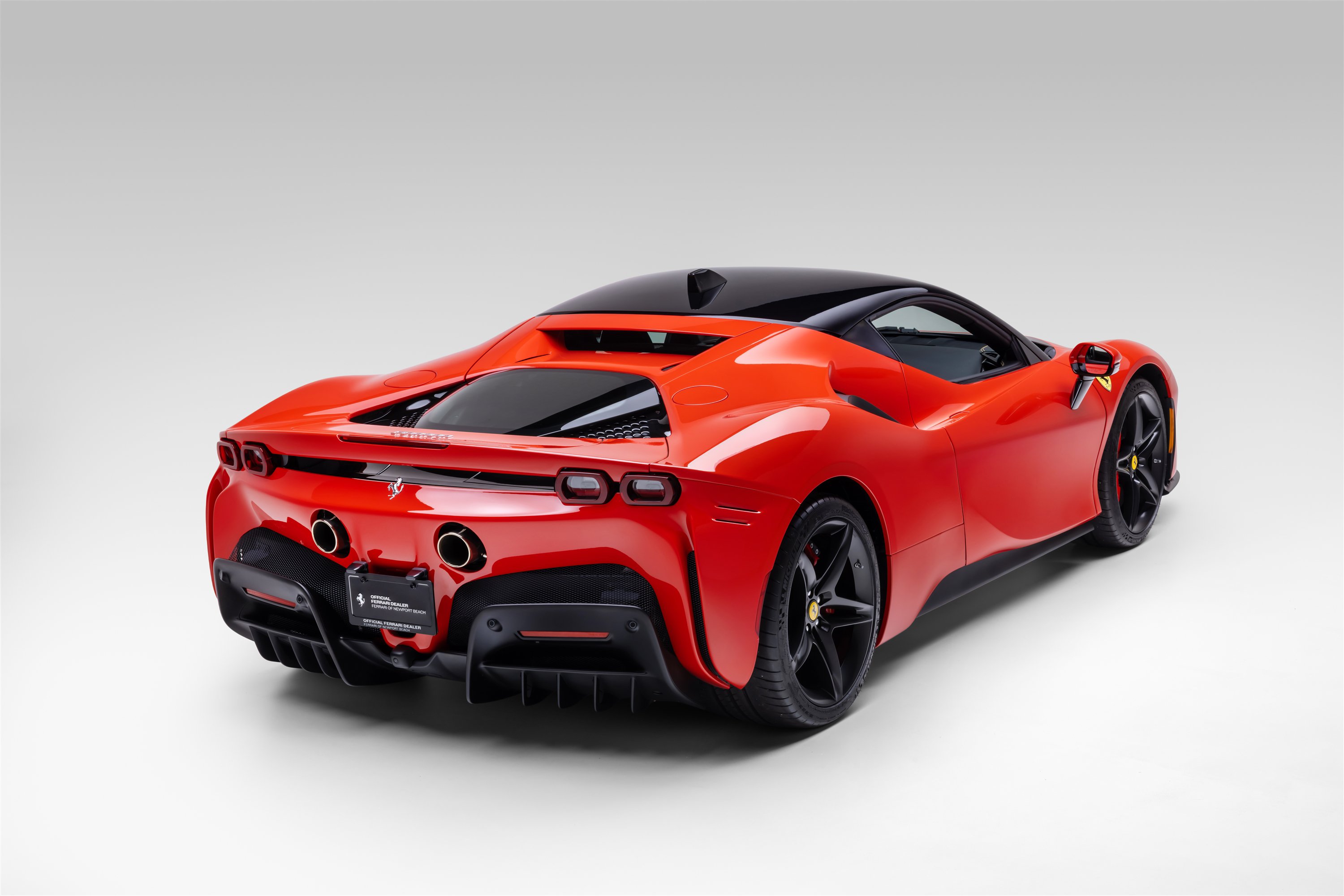 Certified 2021 Ferrari SF90 Stradale AWD/4WD image 8