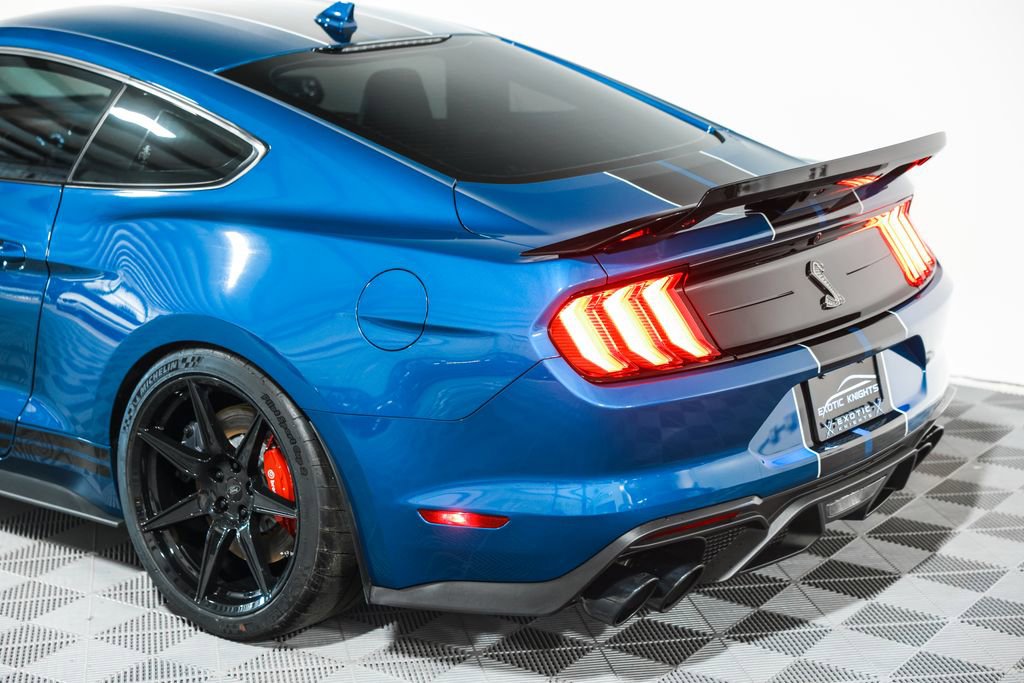 Used 2020 Ford Mustang Shelby GT500 w/ Technology Package image 16