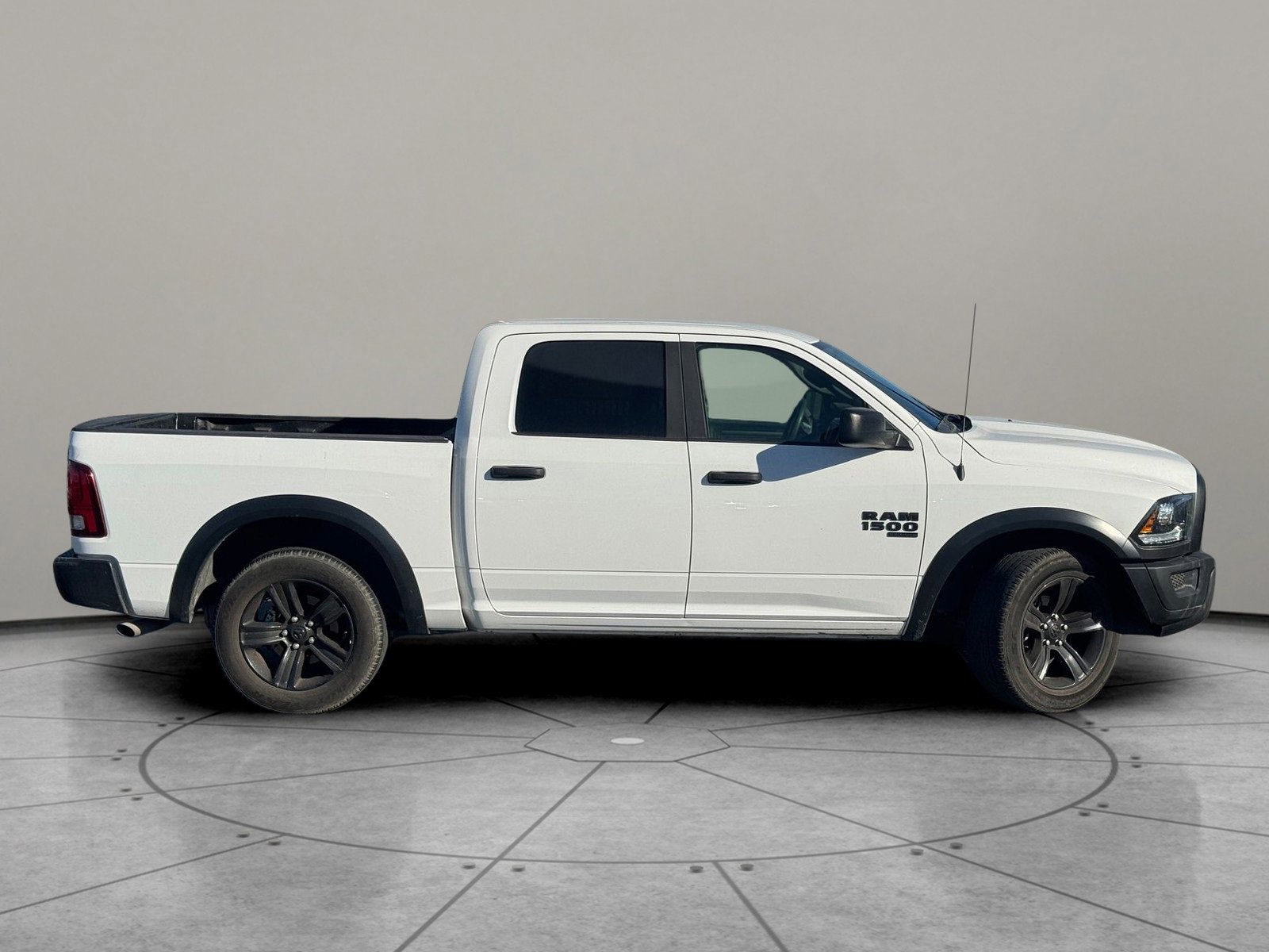 Used 2024 RAM 1500 Classic Warlock image 4