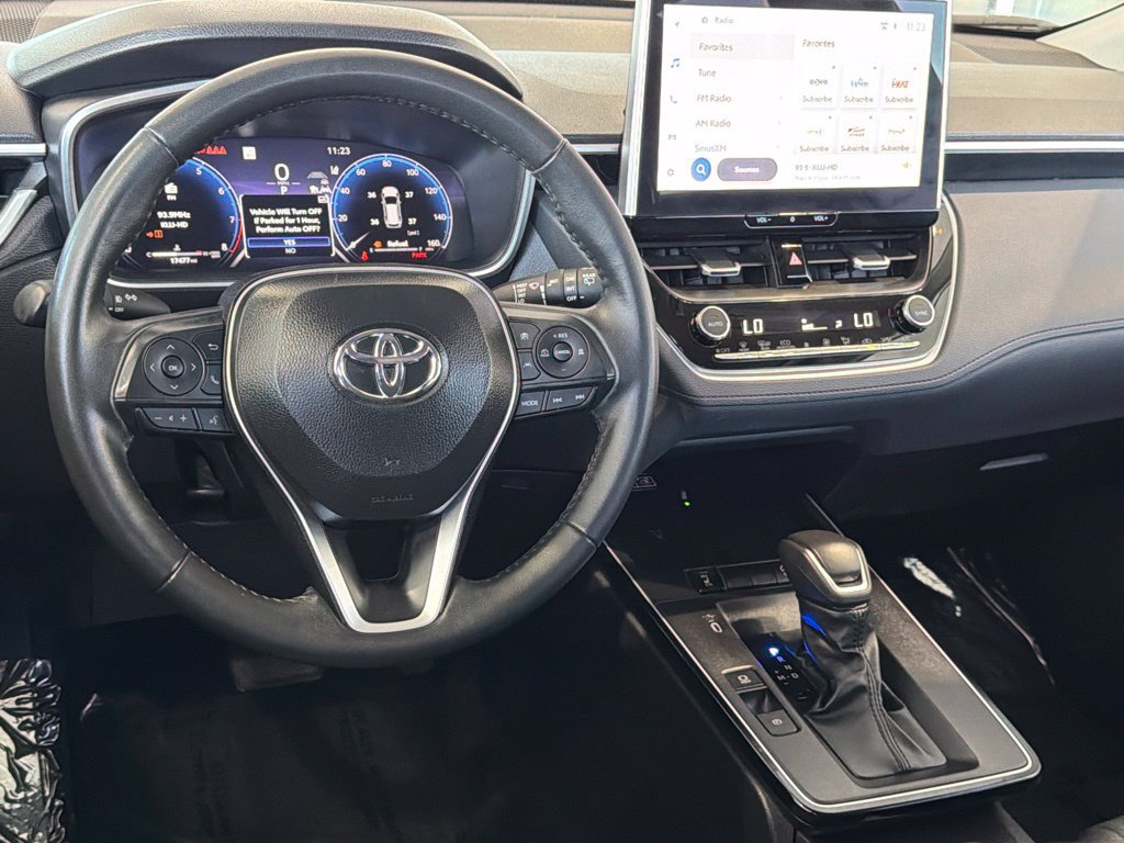 Certified 2026 Toyota Corolla Cross XLE FWD image 32