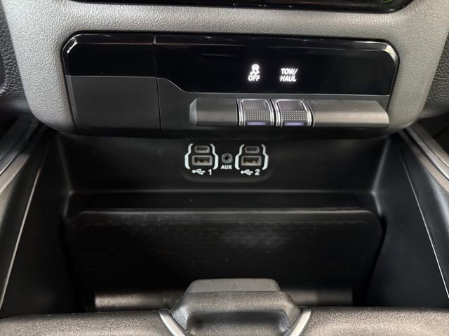 Used 2024 RAM 1500 Laramie AWD/4WD image 23