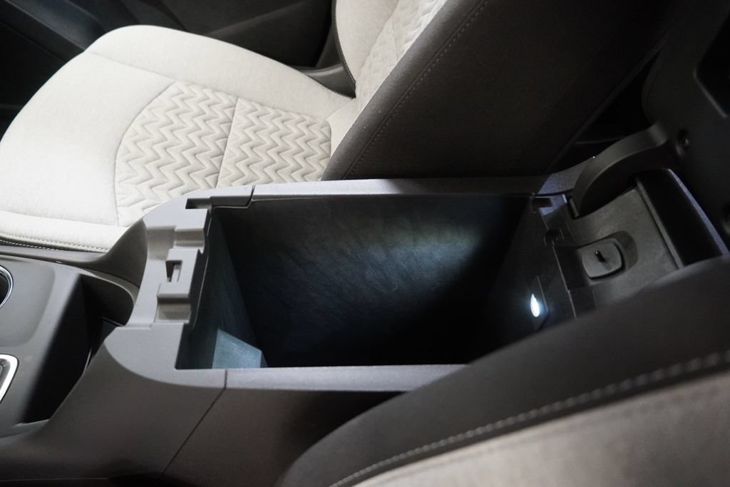 Used 2024 Chevrolet Equinox LS FWD image 25