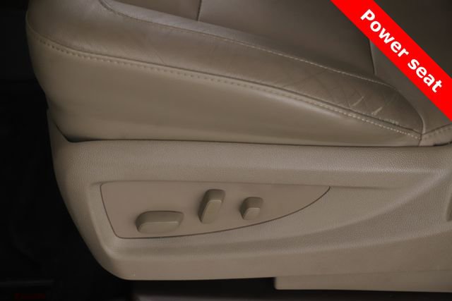 Used 2015 GMC Sierra 1500 SLT w/ SLT Crew Cab Value Package image 18