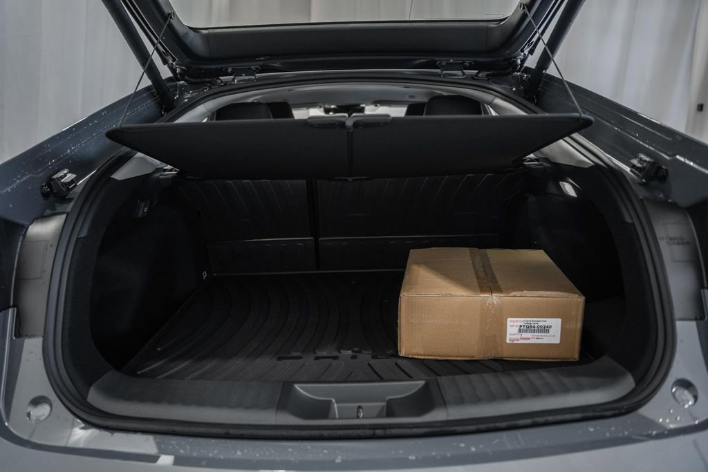 New 2026 Toyota Prius Plug-In Hybrid image 9