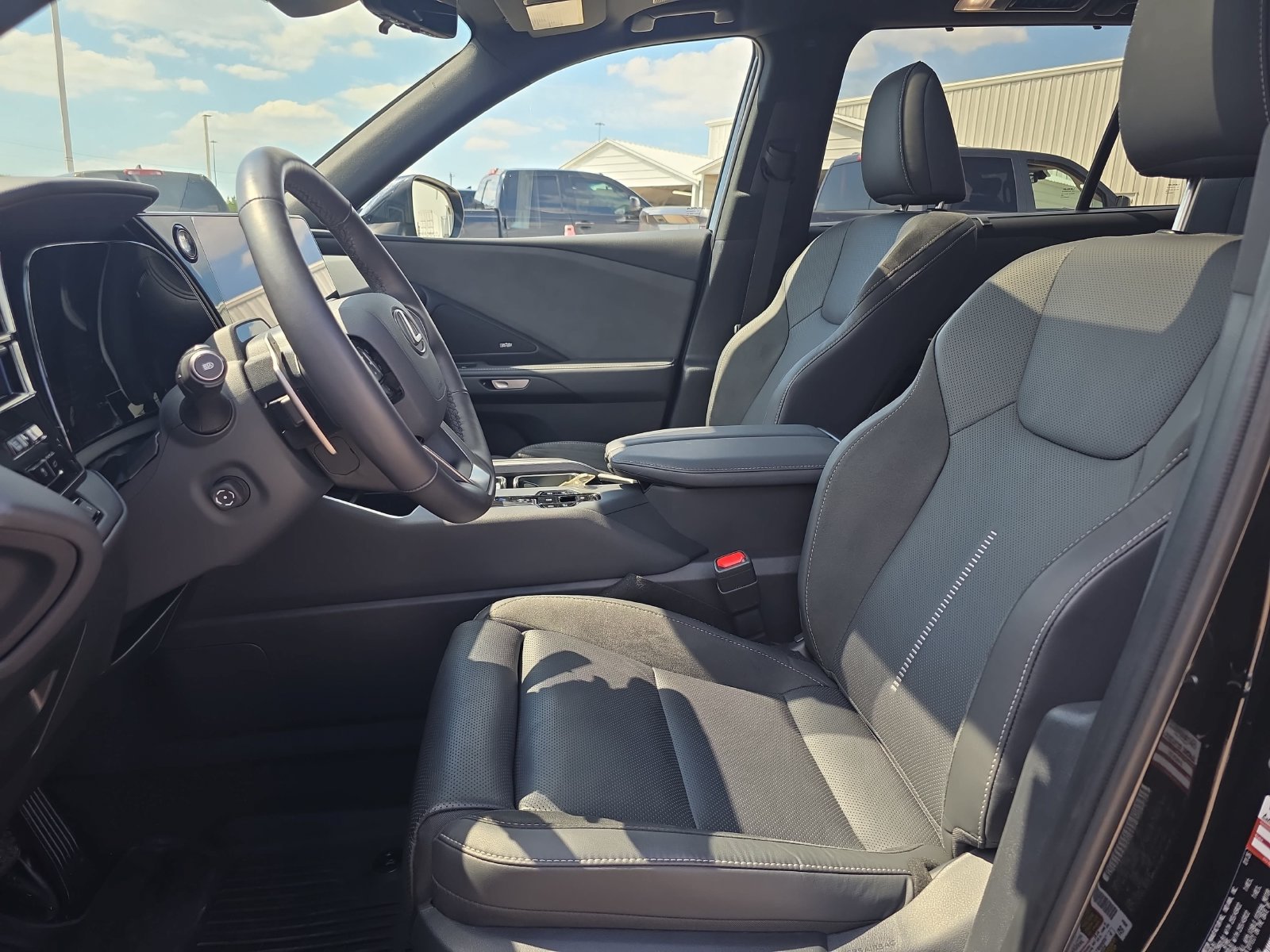 Used 2026 Lexus TX 350 AWD w/ Technology Package image 12