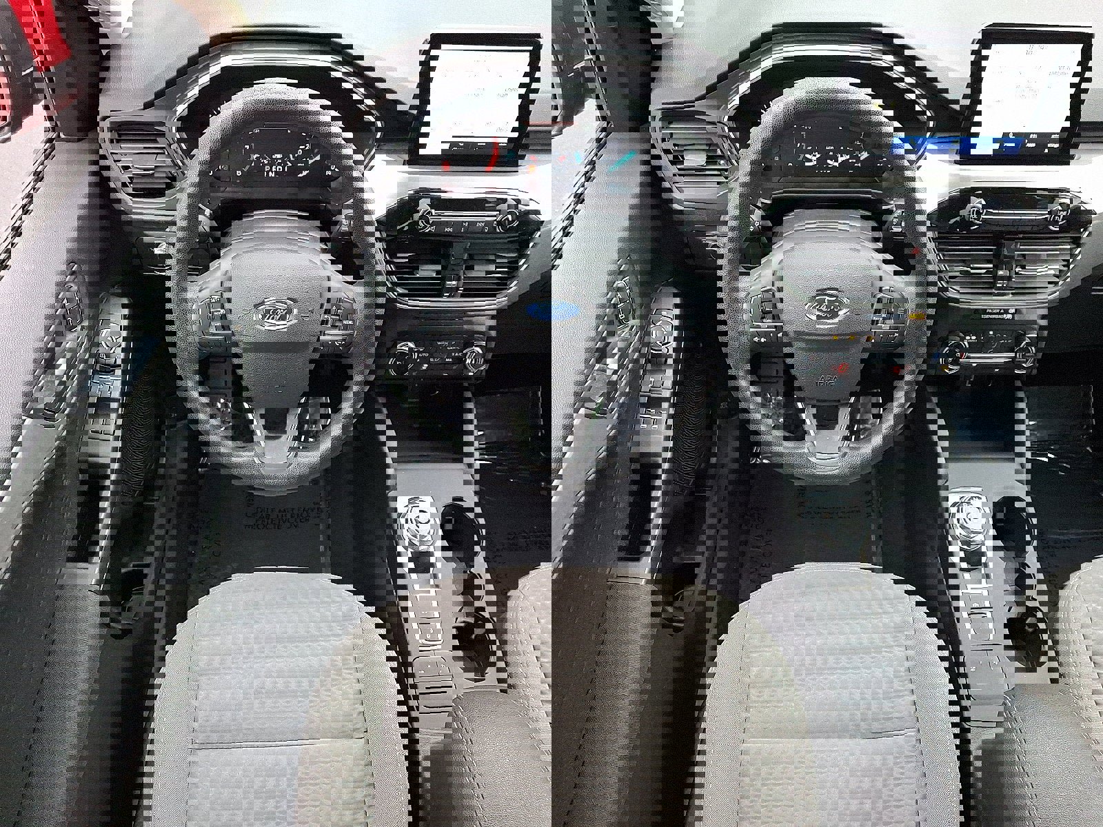 Used 2020 Ford Escape SE image 10