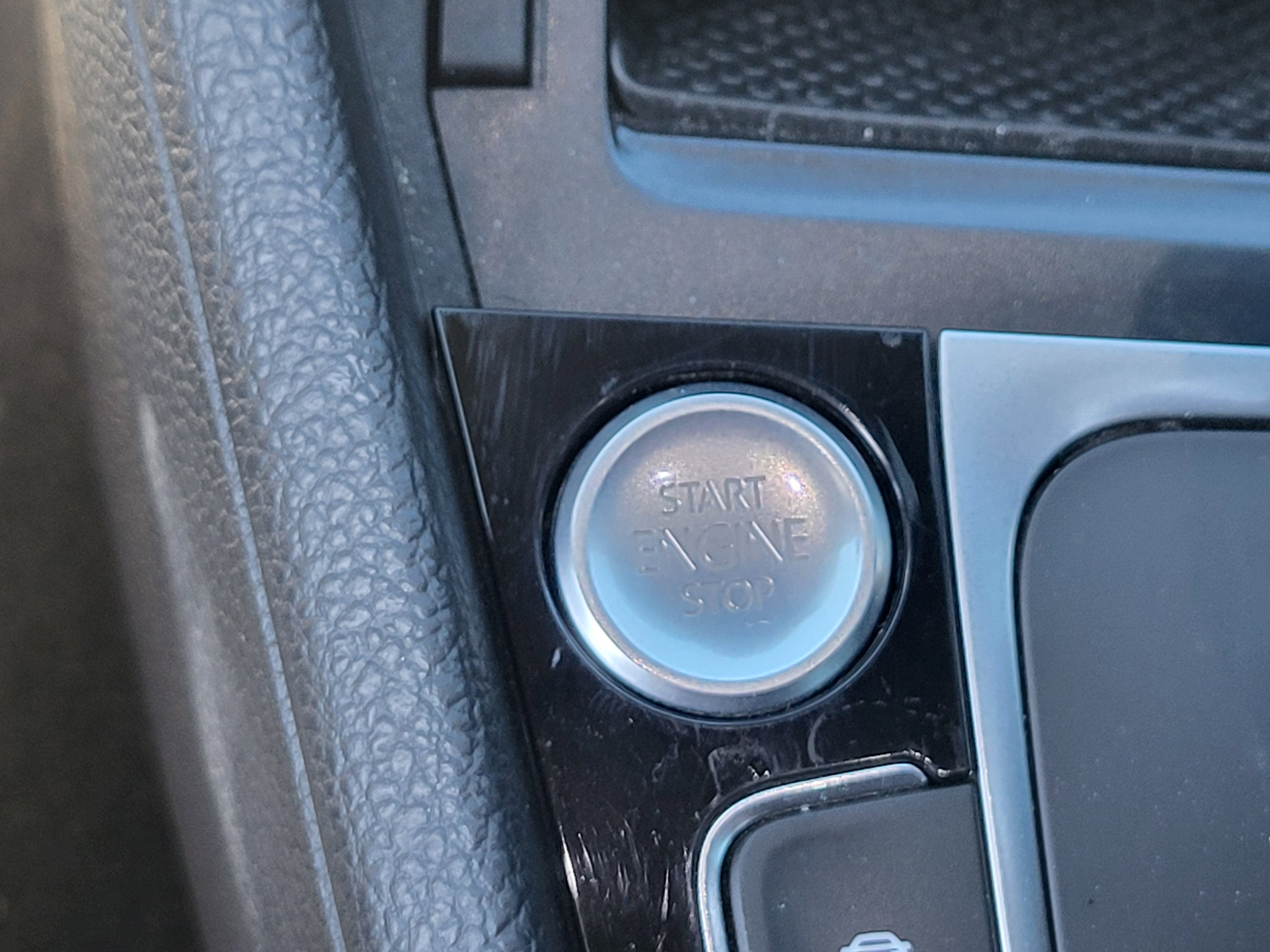 Used 2018 Volkswagen Golf R DCC & Navigation 4Motion image 41