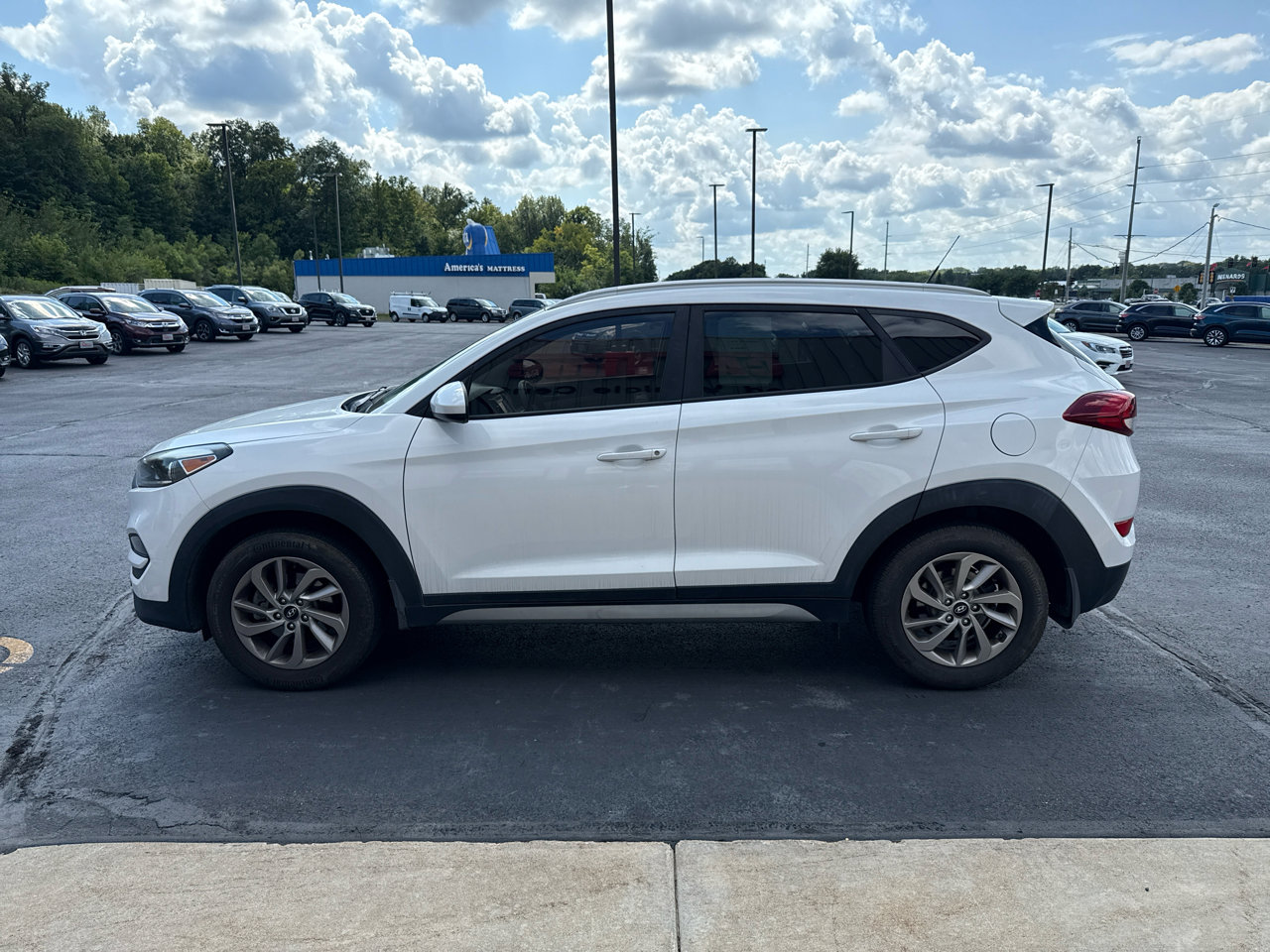 Used 2017 Hyundai Tucson SE image 5