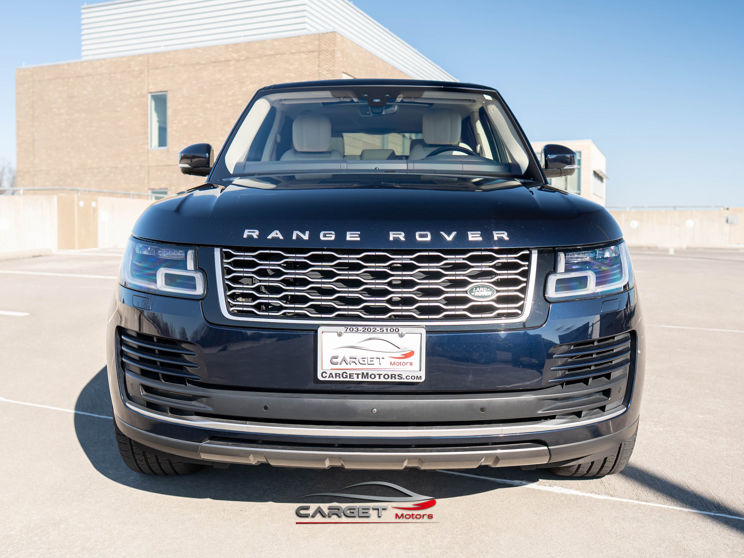 Used 2020 Land Rover Range Rover Long Wheelbase HSE AWD/4WD image 2