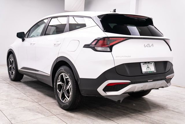 Used 2025 Kia Sportage LX image 7