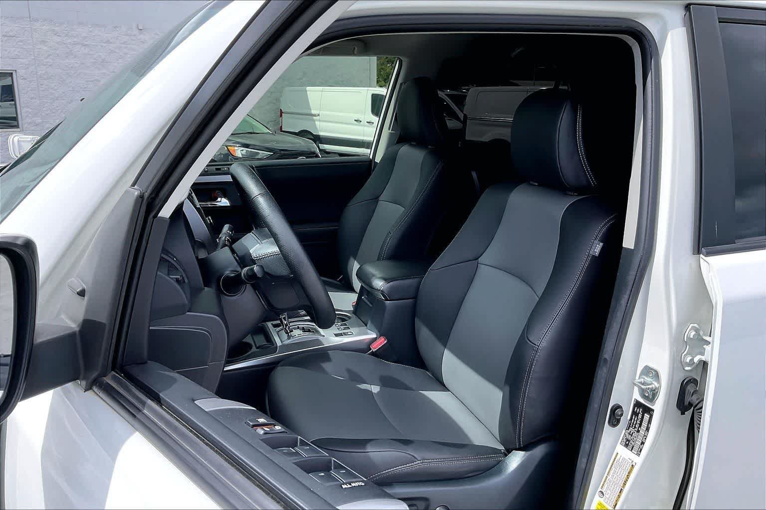 Used 2022 Toyota 4Runner SR5 Premium AWD/4WD image 11