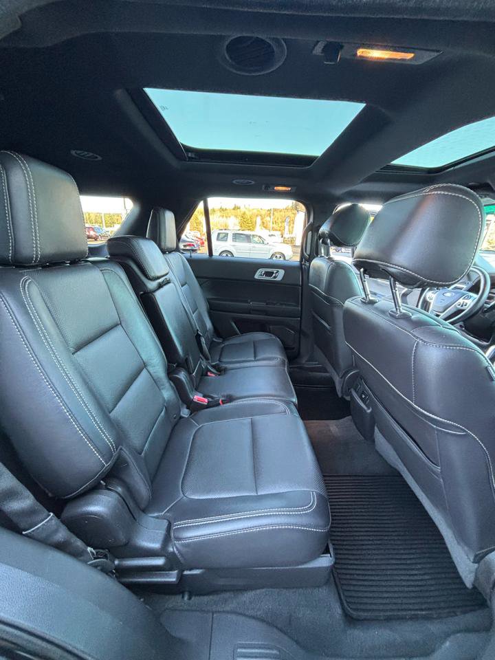 Used 2015 Ford Explorer Sport w/ Equipment Group 401A AWD/4WD image 27