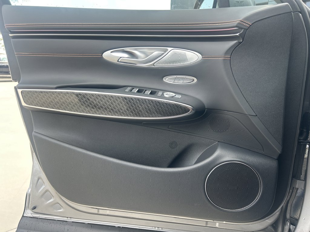 New 2026 Genesis GV70 3.5T Sport Prestige AWD/4WD image 19