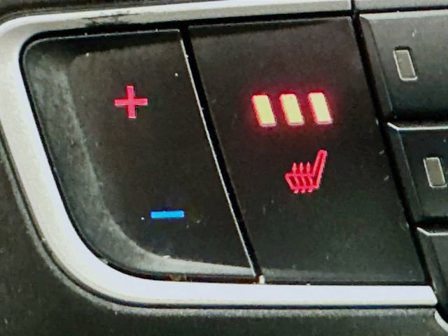 Used 2017 Ford Fusion SE w/ Equipment Group 202A image 15