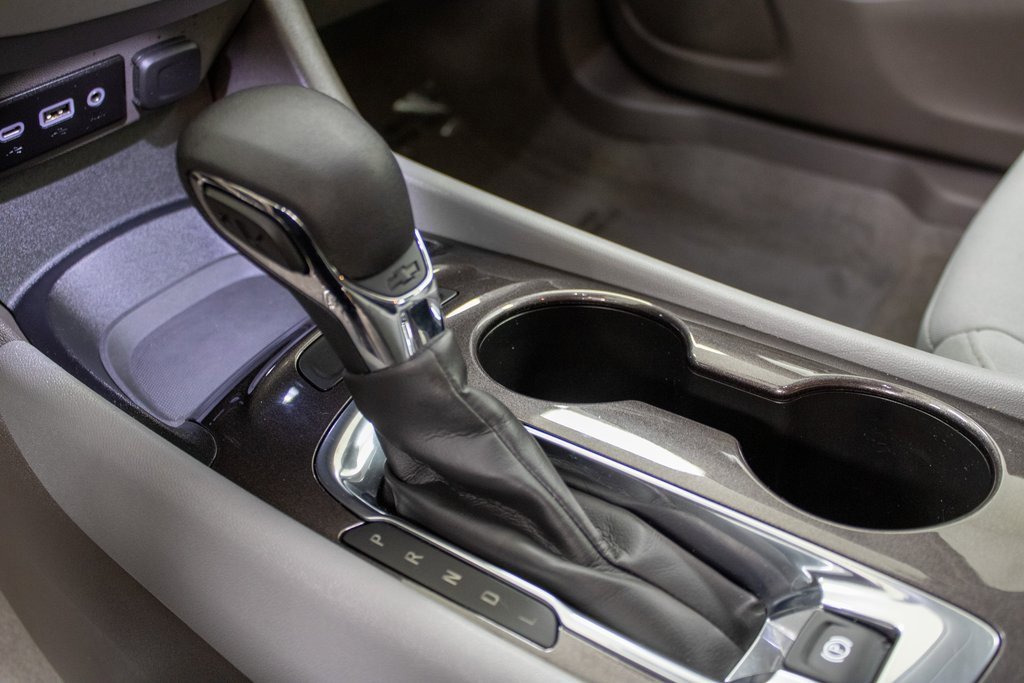 Used 2023 Chevrolet Malibu LS image 22