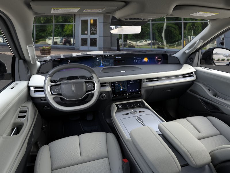 New 2026 Lincoln Navigator Reserve w/ Jet Appearance Package AWD/4WD image 9