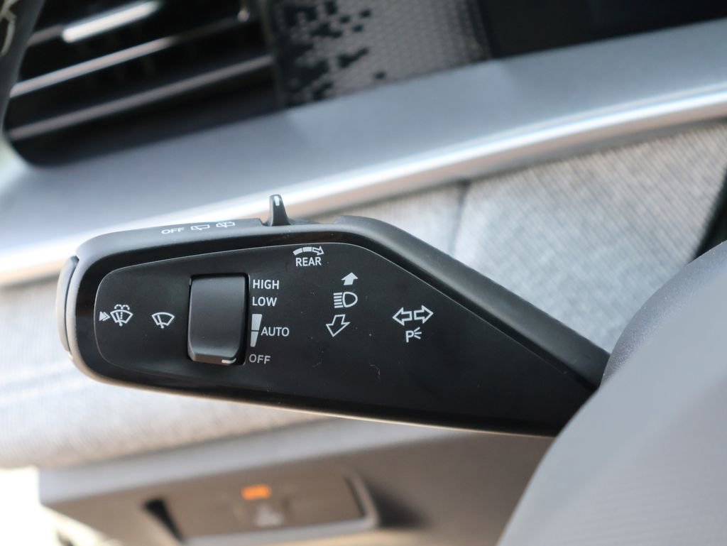 New 2025 Volkswagen Tiguan S image 34