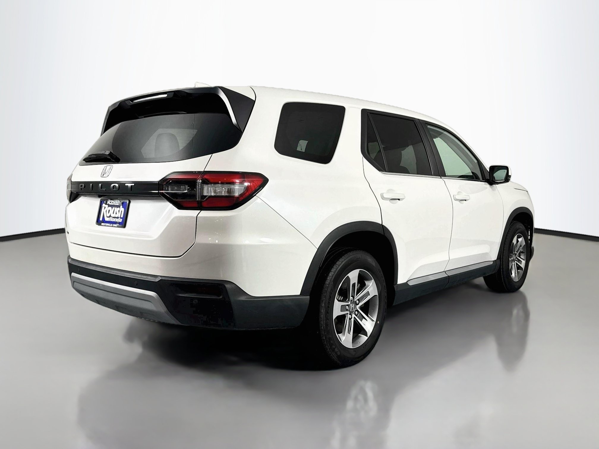 Certified 2024 Honda Pilot EX-L image 5