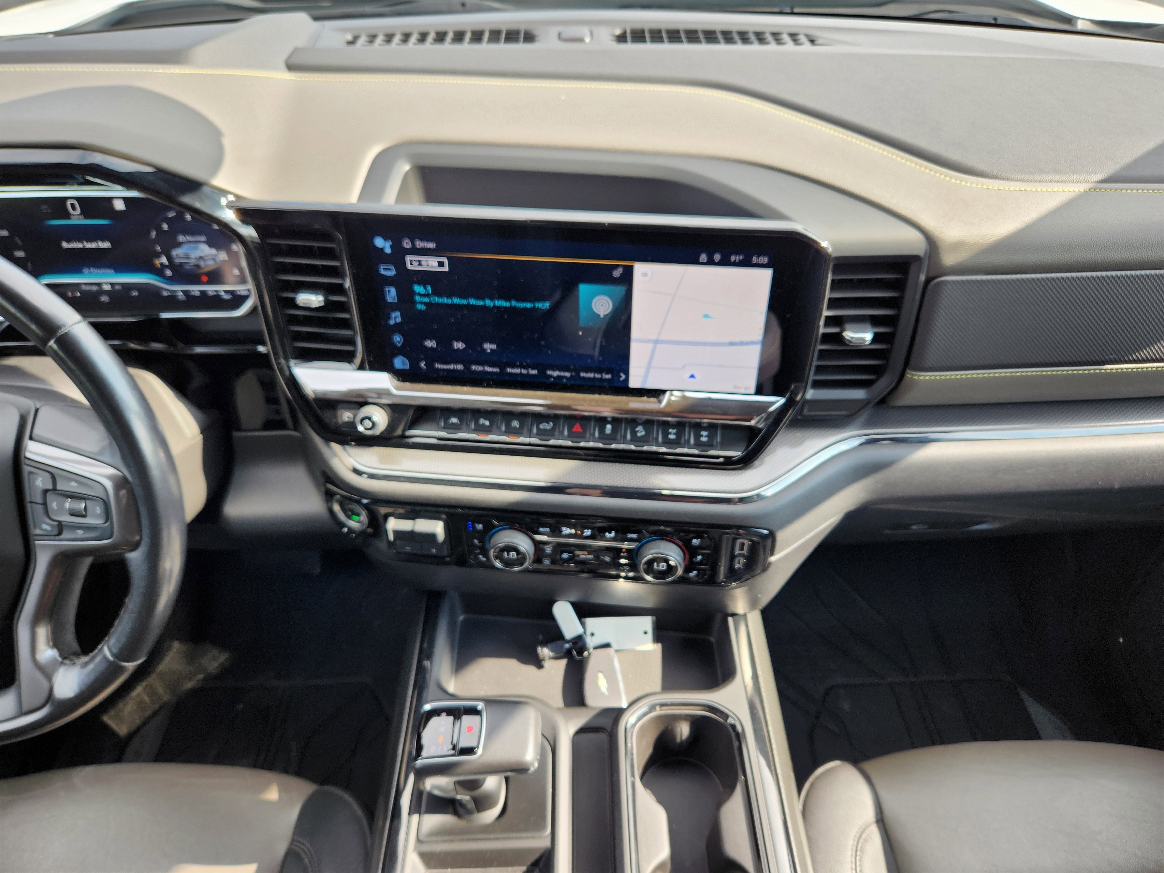 Used 2022 Chevrolet Silverado 1500 ZR2 w/ Technology Package image 17