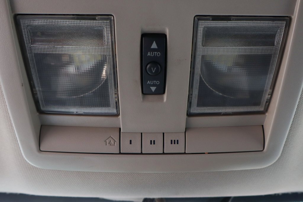 Used 2007 Jeep Grand Cherokee SRT8 w/ SRT Option Group I image 24