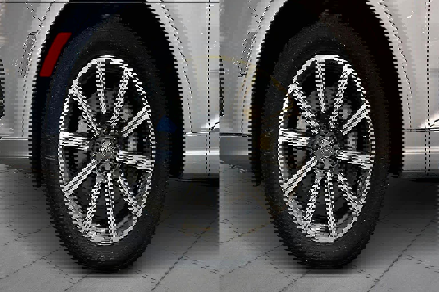 Used 2017 Audi Q7 3.0T Premium Plus w/ Premium Plus Package image 10