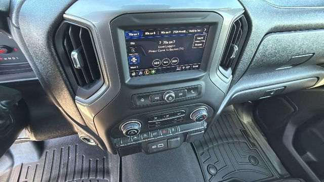 Used 2025 Chevrolet Silverado 1500 Custom w/ Rally Edition AWD/4WD image 15