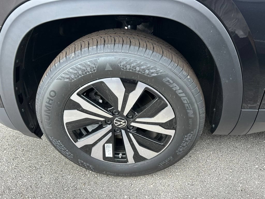 New 2026 Volkswagen Atlas Cross Sport SE FWD image 50