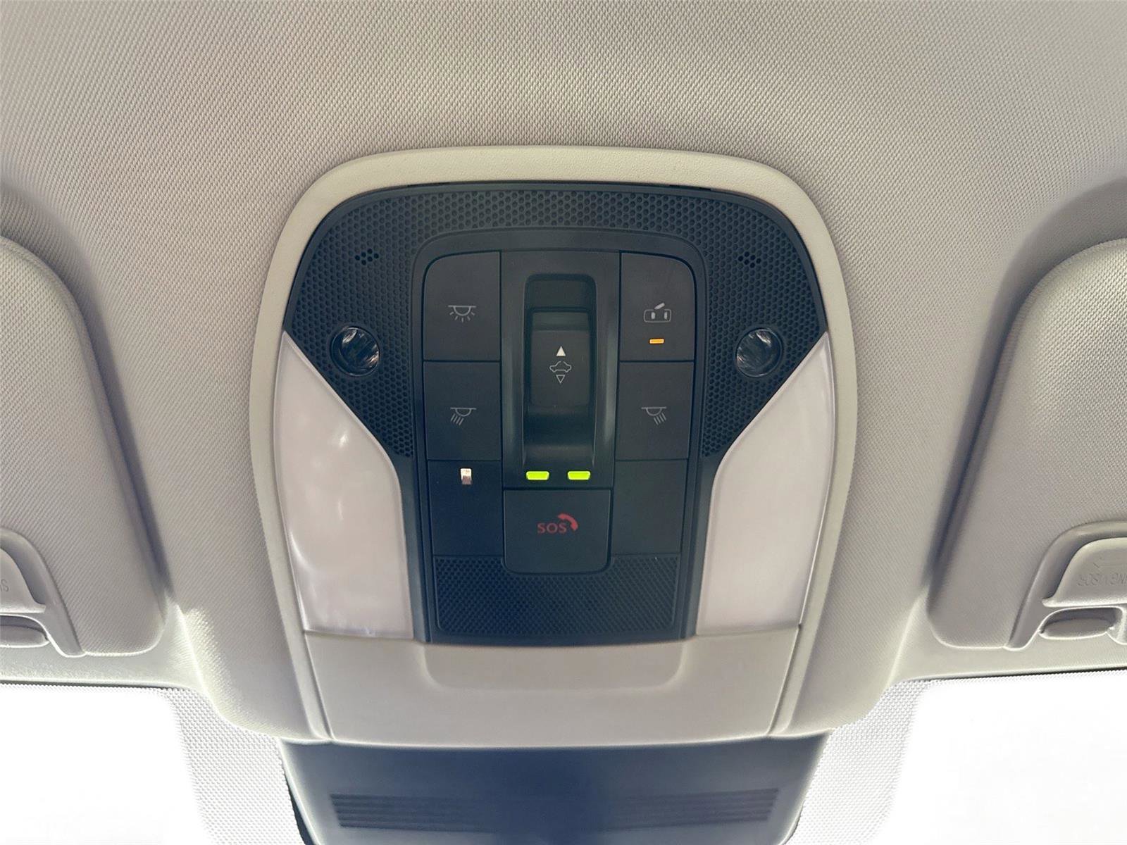 Used 2023 INFINITI QX50 Sensory image 23