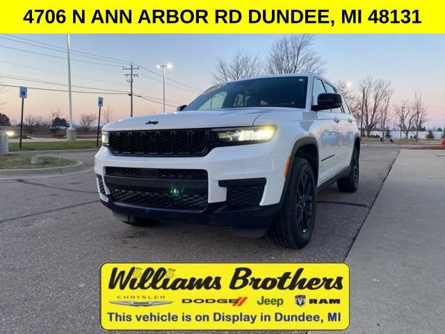 Used 2024 Jeep Grand Cherokee L Laredo