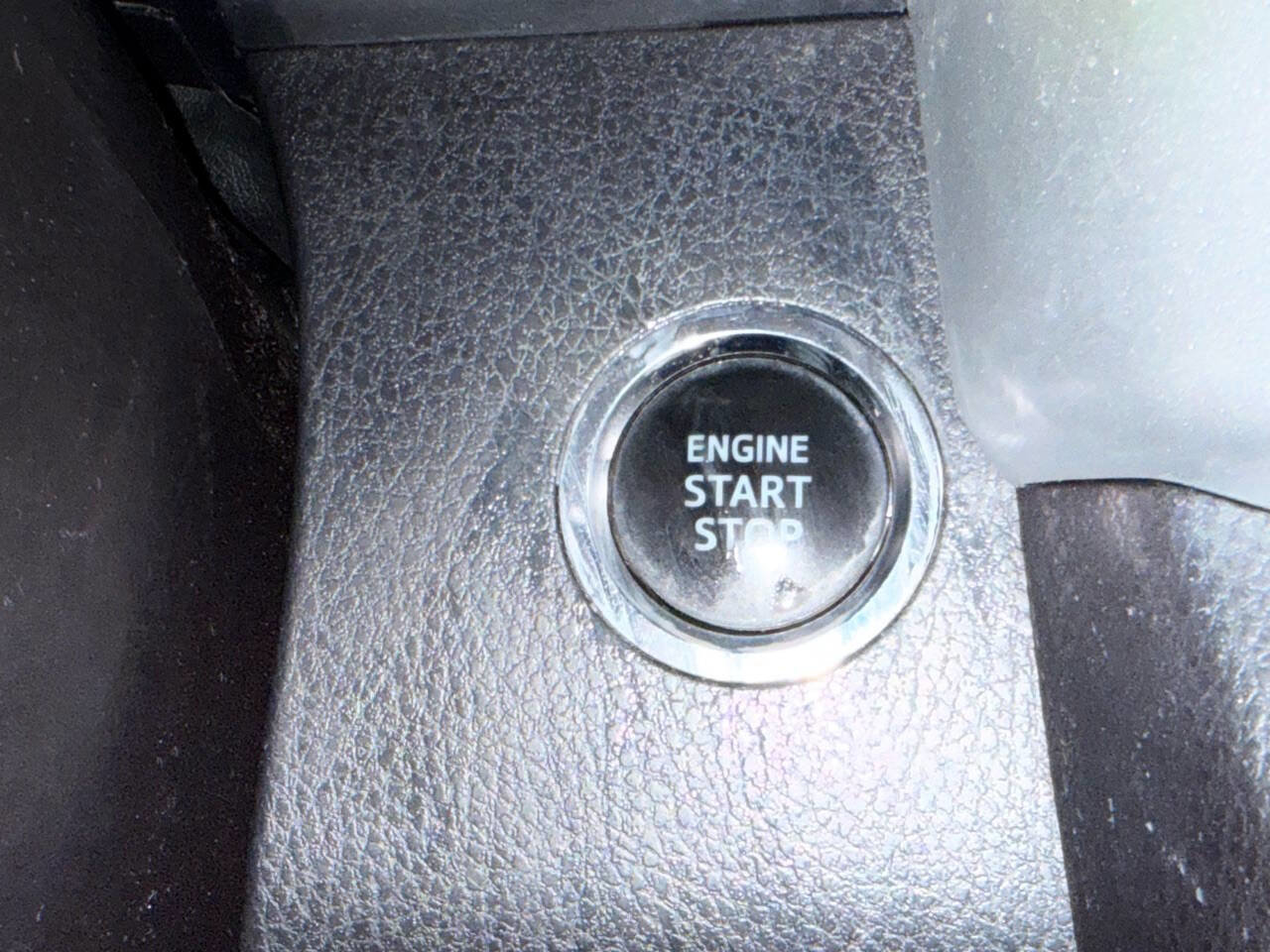 Used 2014 Toyota Highlander XLE AWD/4WD image 26