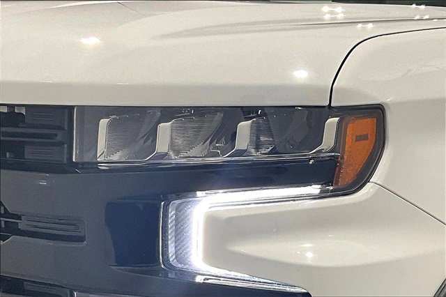 Used 2021 Chevrolet Silverado 1500 LT Trail Boss w/ Bed Protection Package image 34