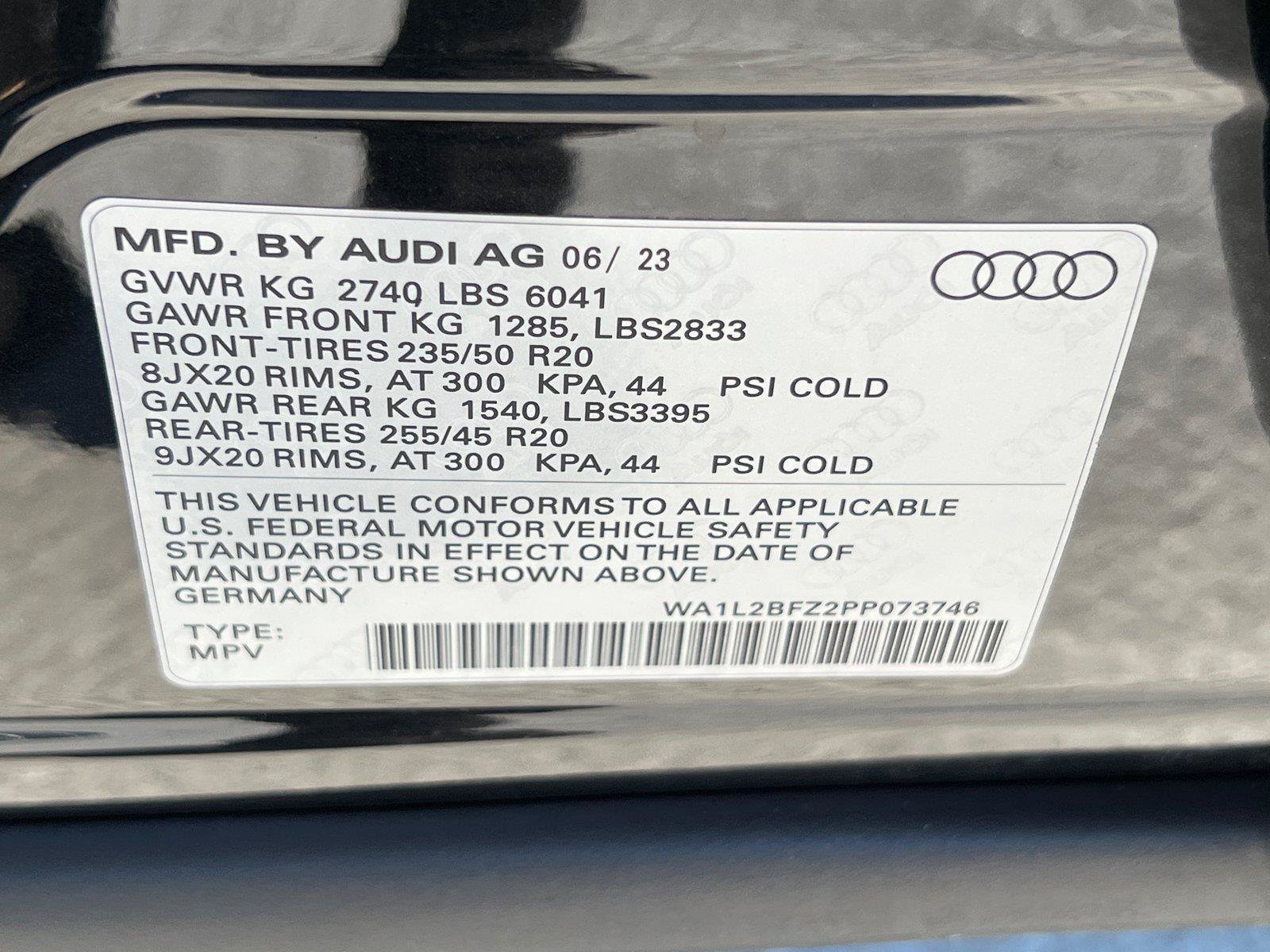 Used 2023 Audi Q4 e-tron Premium Plus AWD/4WD image 35