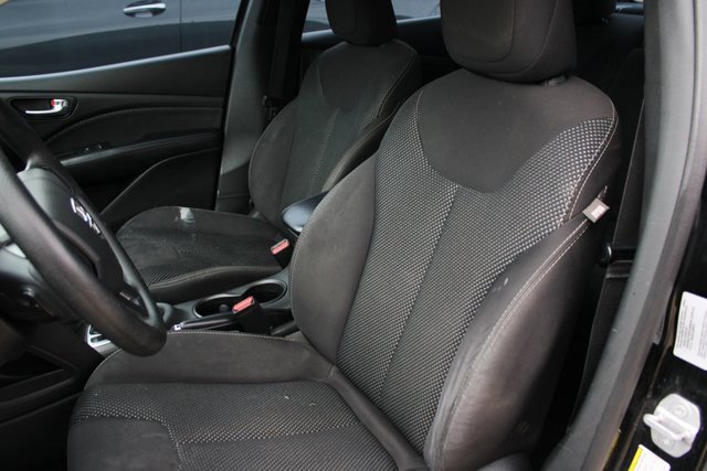 Used 2015 Dodge Dart SXT image 23